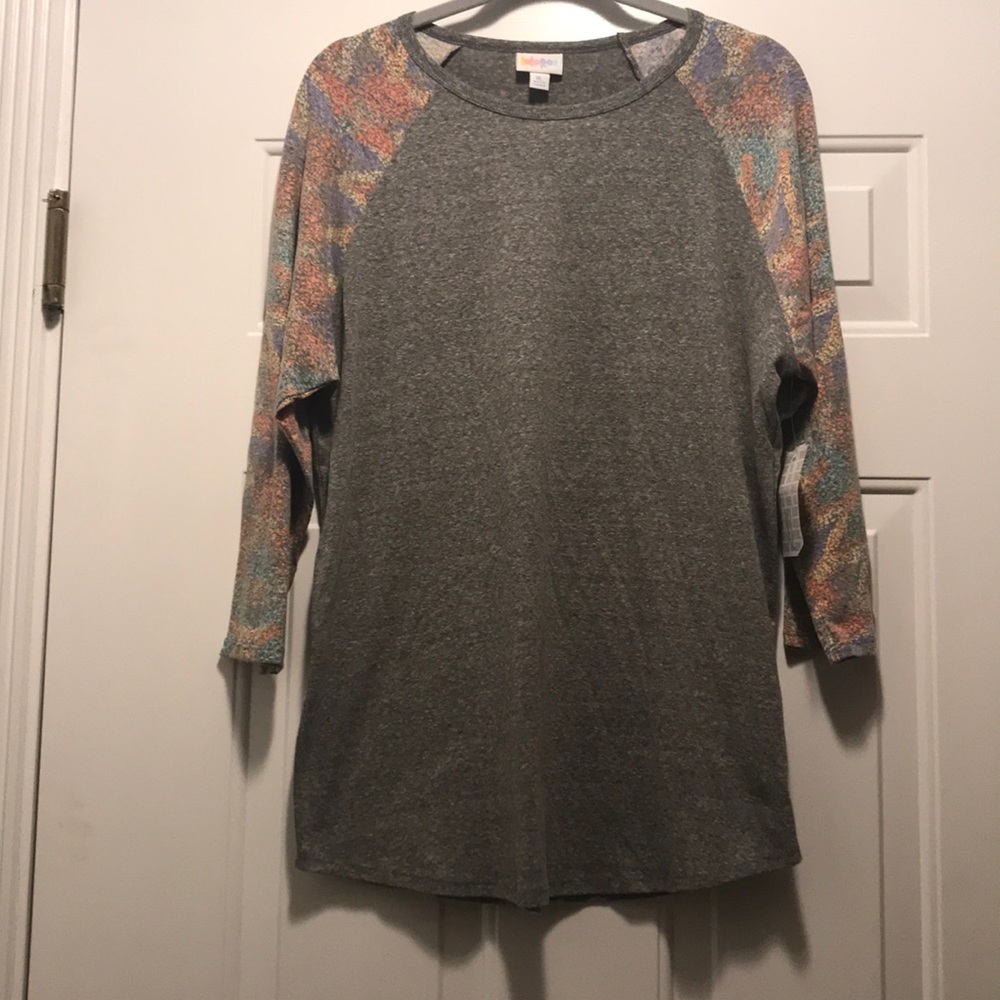 Lularoe Randy shirt, XL, grey body, BNWT